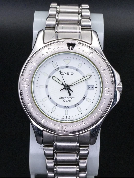 Casio Rare MD-516 Vintage 38mm Date JDM Import Quartz Watch