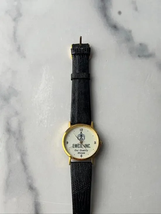 Vintage Ladies Emco Inc Watch Gold Tone Eagle