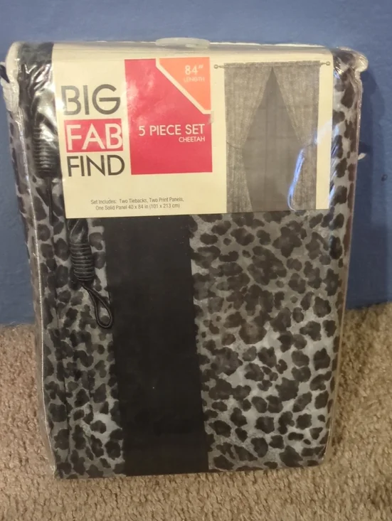 BIG FAB FIND 5-Piece Cheetah Sheer Curtain Set - Black & Gray New 84