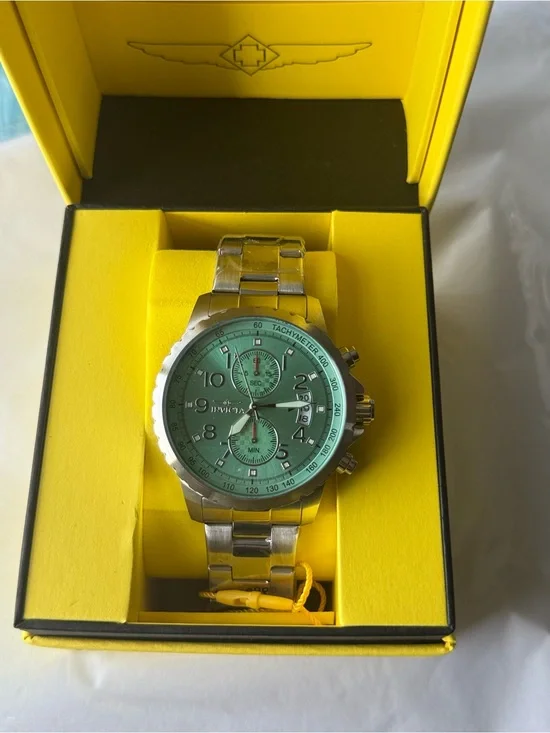 Invicta Specialty Chronograph