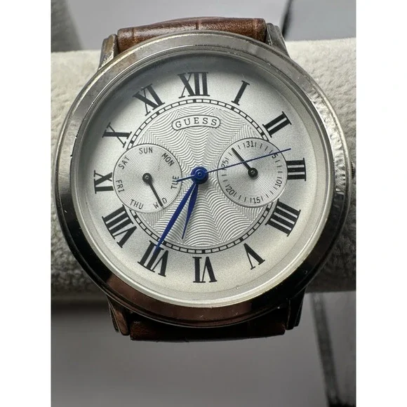 Guess Stamped‎ Sample Mens Watch New Battery 37MM 8.25