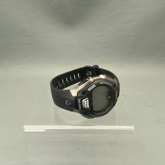 Timex Ironman WR100M Black Unisex 30 Laps Water-Resistant Wristwatch Untested