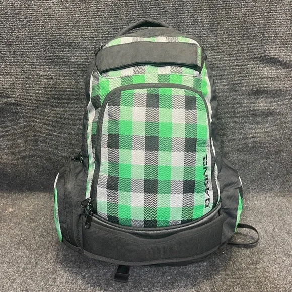 Dakine 8120-070-10 Fairway Plaid Varial Pack Skate Backpack w/ Skateboard Straps