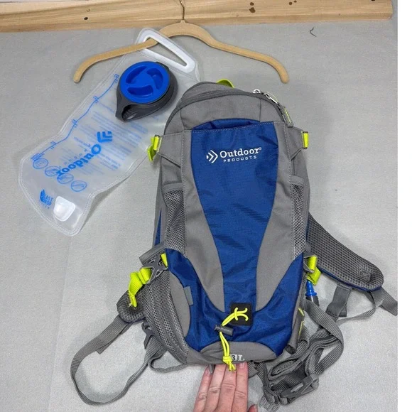 Outdoor Products Hydration Backpack Blue Grey 3L Hiking Trail Pack with Bladder