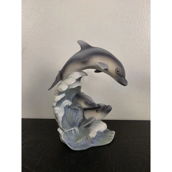 Homco Endangered Species collection. Dolphins. Masterpiece Porcelain. 1994