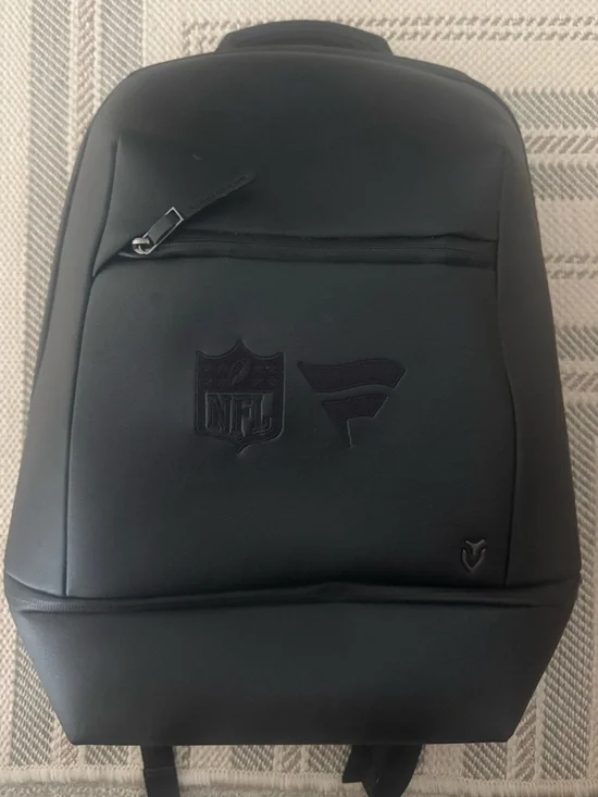 Vessel Exclusive NFL x Fanatics Customized Vessel Signature Backpac