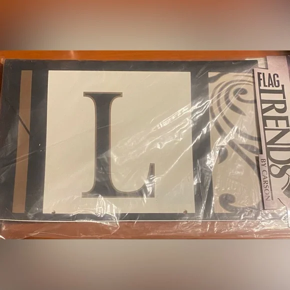 Magnetic Mailbox Cover Initial L