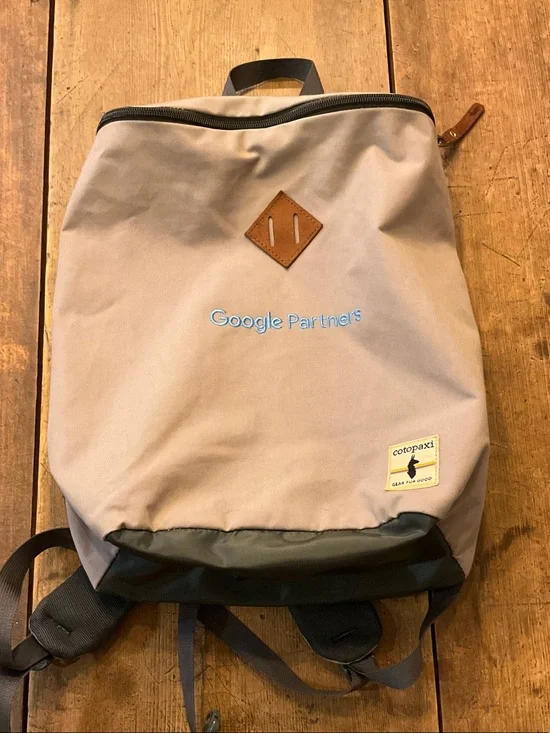 COTOPAXI Boma 13 light gray backpack with blue embroidery