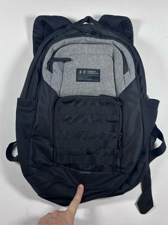 Under Armour  Guardian Backpack 31 L Black/Graphite Model