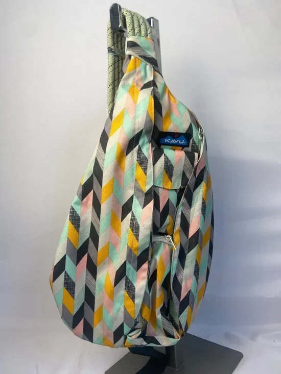 KAVU Rope Strap Sling Bag Crossbody Backpack Outdoors Geometric Chevron Print