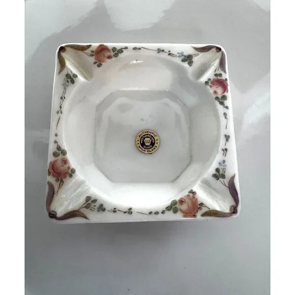 Vintage Westmoreland milk glass ashtray; painted roses
