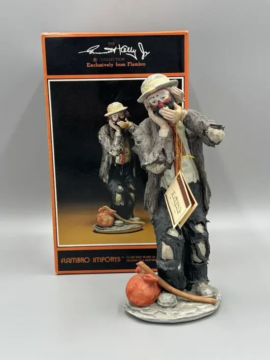 1984 Flambro Emmett Kelly Jr. Clown Figurine Toothache Dentist Limited READ