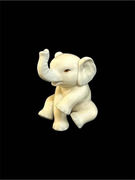 Princeton Gallery White Porcelain Baby Elephant Figurine Trunk Up Good Luck 3.5