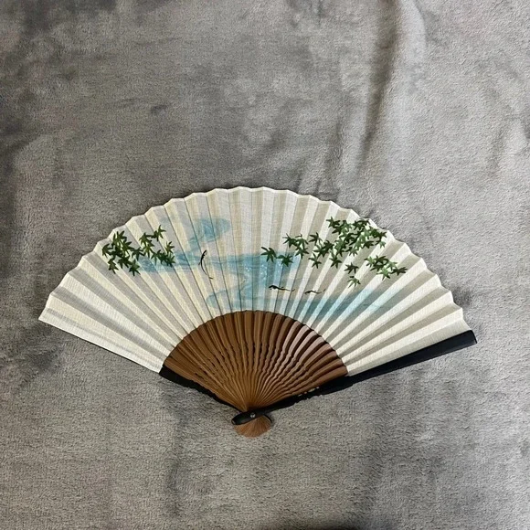 Hakuchikudo Folding Fan Unisex OS Cream Green Bamboo Landscape with Box Sleeve