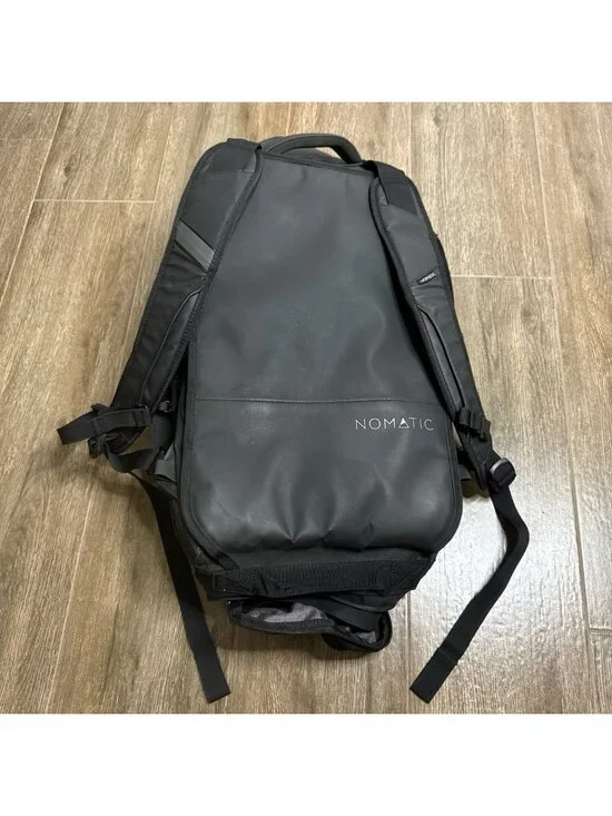NOMATIC 40L Travel Bag Duffel Backpack Carry-On Convertible