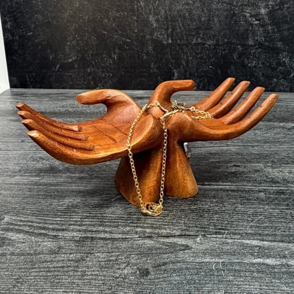 Artisan Helping Hands Hand Carved Dish Solid Wood Jewelry Stand Brown 8