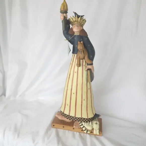WilliRaye Miss Liberty WW1308 Statue & Cats Patriotic USA Torch Vintage 17