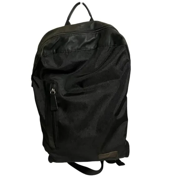 LOOPTWORKS Upcycled Laptop Backpack