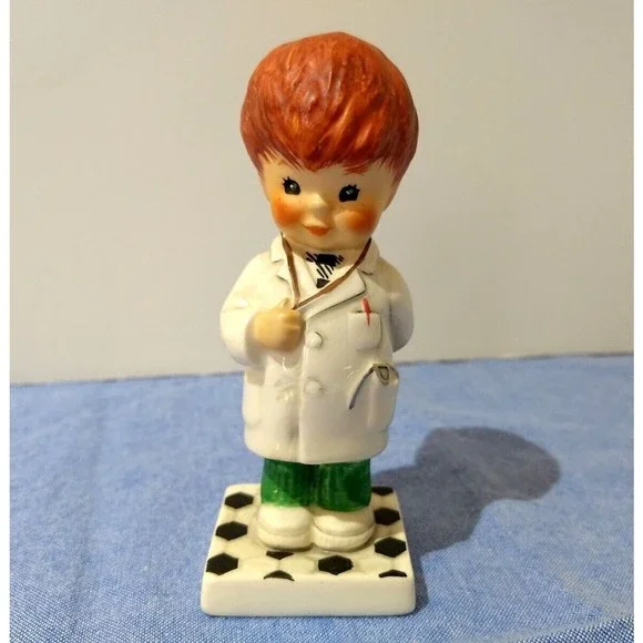 Goebel Charlot Byj REDHEAD‎ Doctor TROUBLE SHOOTER Figurine #67 TMK4 Germany VTG