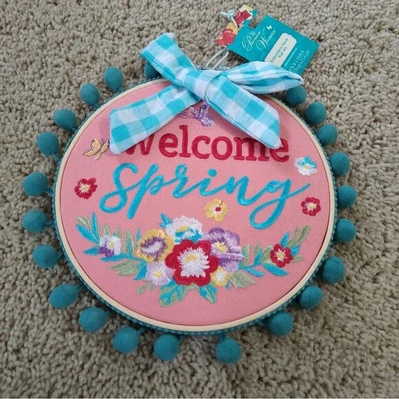 NWT Pioneer Woman ‘Welcome Spring’ Embroidery Hoop Wall Art Home Decor