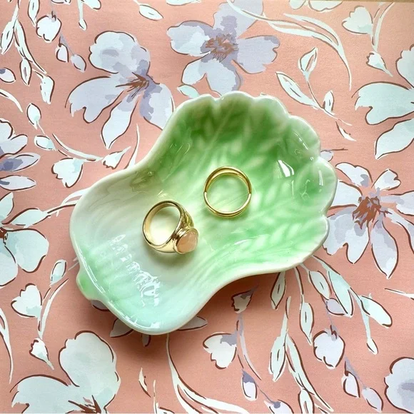Antique Mint Green Ceramic Lettuce Dish