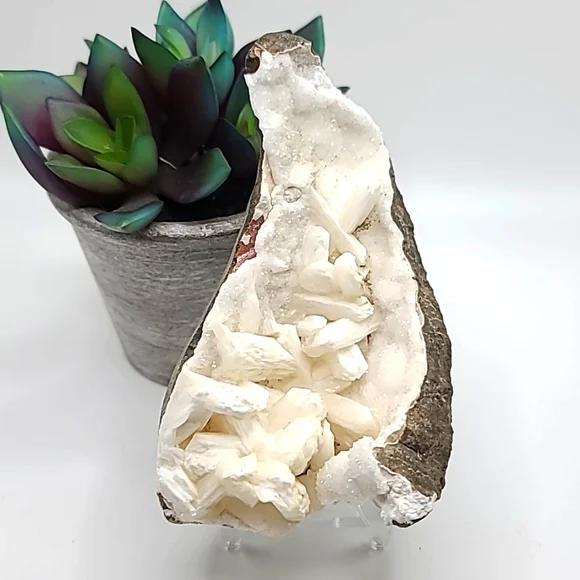 CLEARANCE Apophyllite & Stilbite Druzy Geode Freeform Crystal J