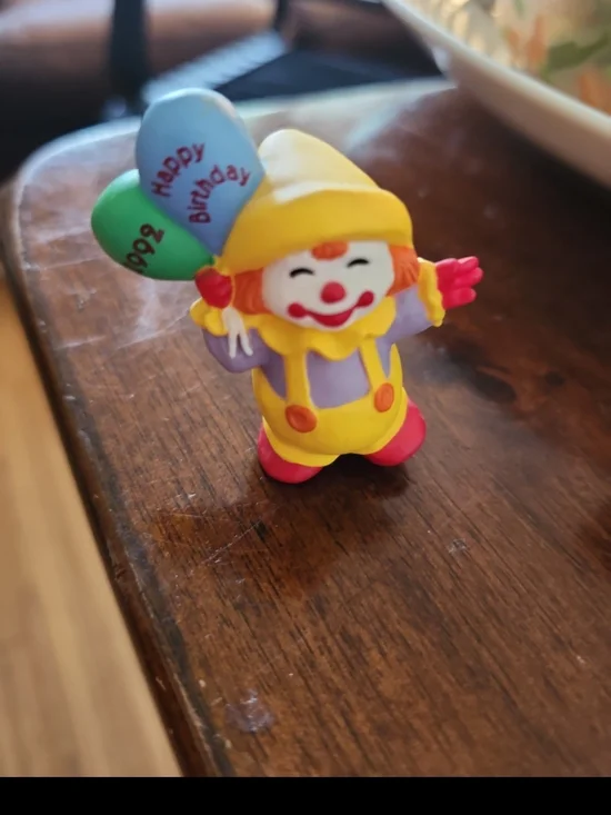 1992 Hallmark Merry Miniatures Happy Birthday Clown Miniature Figurine vintage