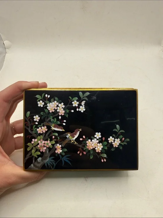 Vtg Japanese Black Lacquer Jewelry  Trinket Box Cherry Blossom Birds Gold Tone