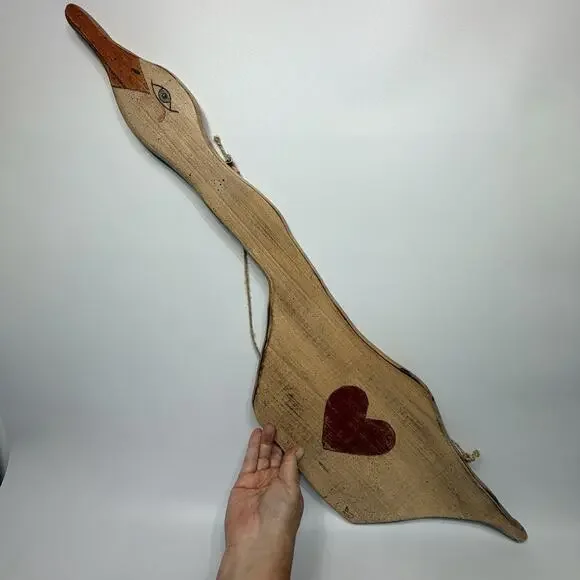 Large Farmhouse Wood Country Goose Duck Wall Decor Sign Hand Painted Heart 34