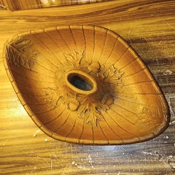 Vintage mcm USA nut bowl
