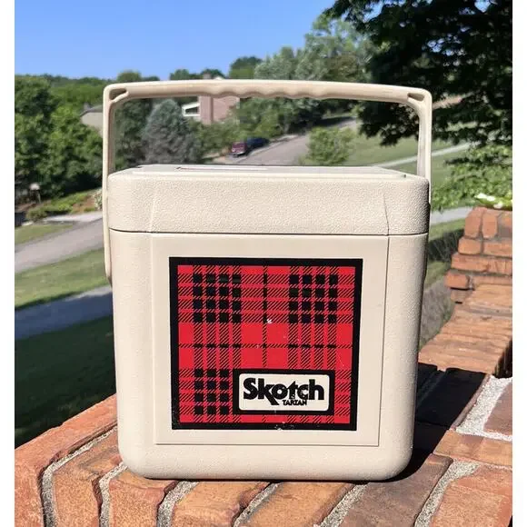 VINTAGE RETRO SKOTCH TARTAN COOLER ICE‎ CHEST PICNIC 6 PACK 11” X 12 X8” RARE