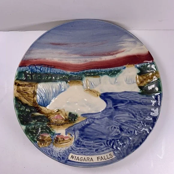 Vintage NIAGARA‎ FALLS Textured 3D Collectible Multicolored Home Decor Plate Art