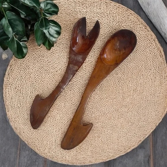 Vintage Hand Carved Wood Salad Serving Salad Spoon Set