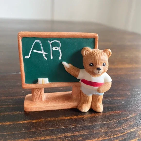 Vintage Homco Bear at Chalkboard School Ceramic Figurine‎ 1409 Teacher Trinket