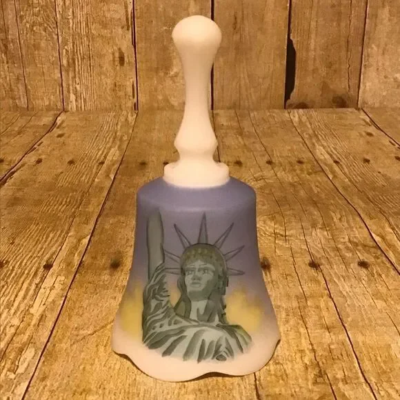 Fenton Statue Of‎ Liberty Bell 100th Anniversary Numbered 326/1250