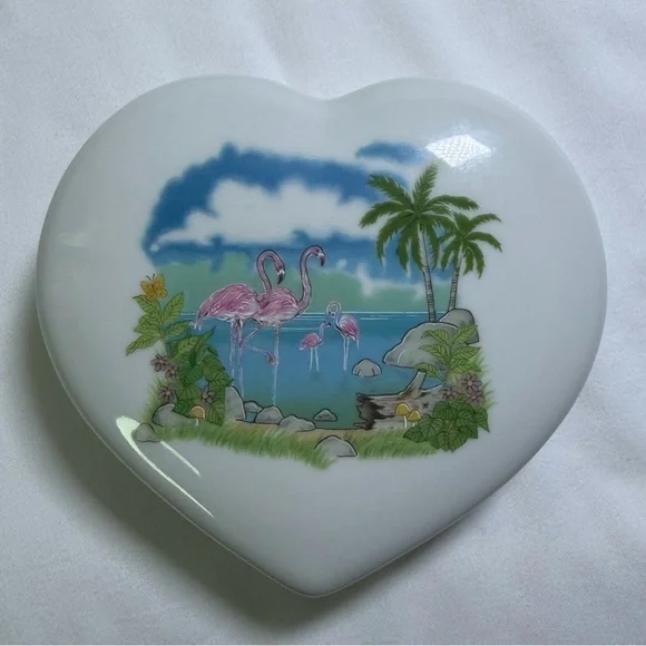 Vintage Papel Japan Flamingo Fantasy Ceramic Heart Jewelry Box Retro Home Decor