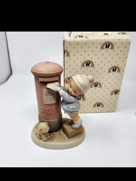 1988 Enesco Memories of Yesterday 520195 