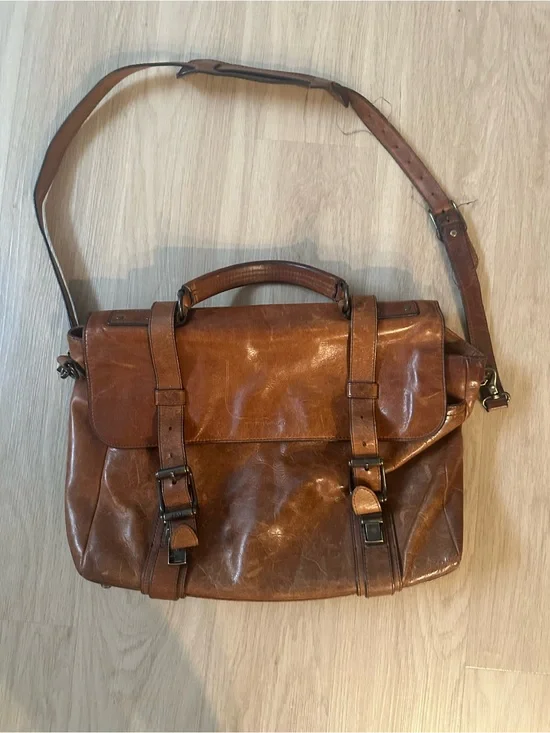 Logan Flap Briefcase