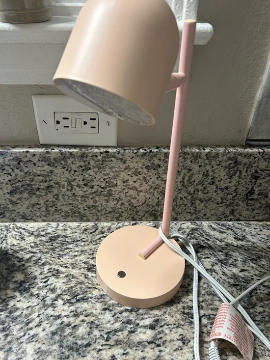 Target Pillowfort Touch Control Desk Lamp Pink - Excellent Condition
