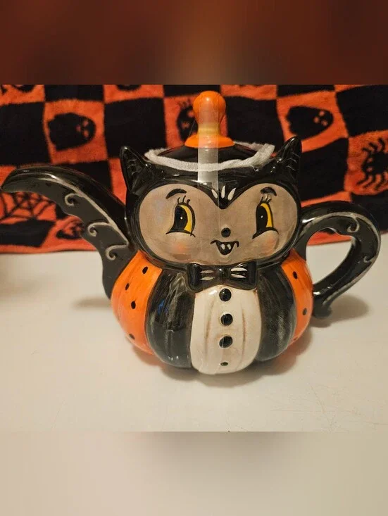 Johanna Parker Batty Bat Teapot  ~  NEW Halloween