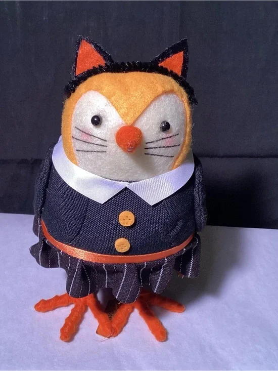 Target 2026 Hyde & EEK Featherly Friends Halloween Bird “CATHY”