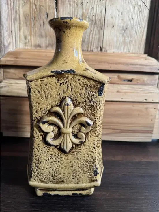 Home Decor | Fleur de lis Yellow Decorative Table Vase | 1061
