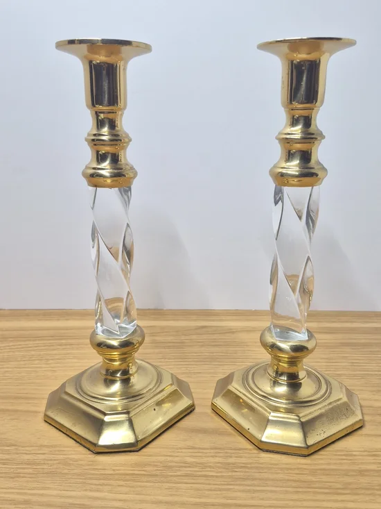 Vintage Decorative Brass Lucite Acrylic Twisted Stem Candlesticks Pair 9.5