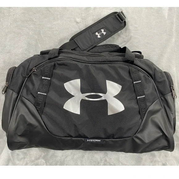 Under Armour Undeniable 3.0 Duffel Bag Mens Black 38L Gym Travel 1300214-001