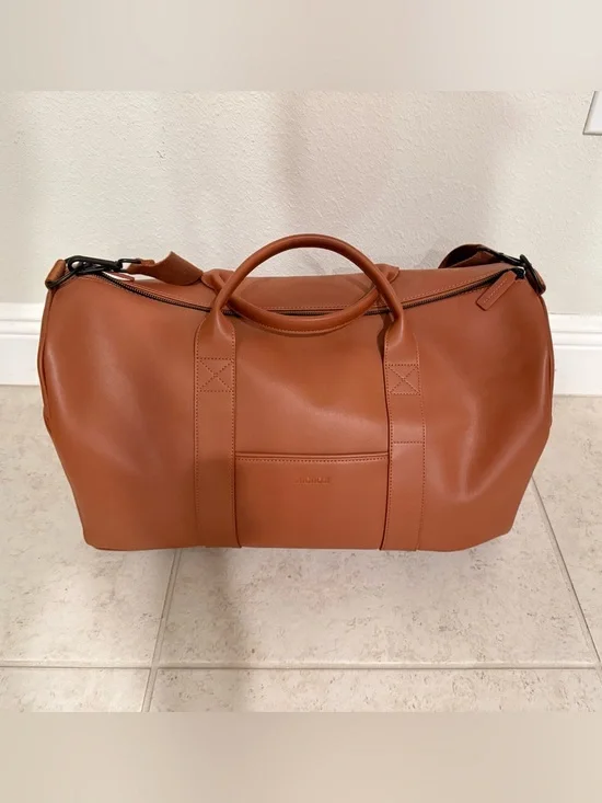 BARELY USED! Metro Carry-All Duffel in Mahogany!