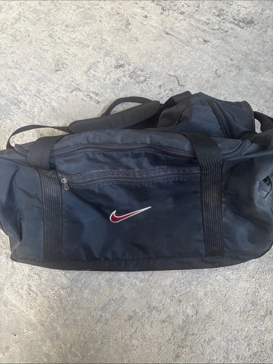 VINTAGE 90s Nike Black Duffel Bag with Red Swoosh - Men's Sports Duffel