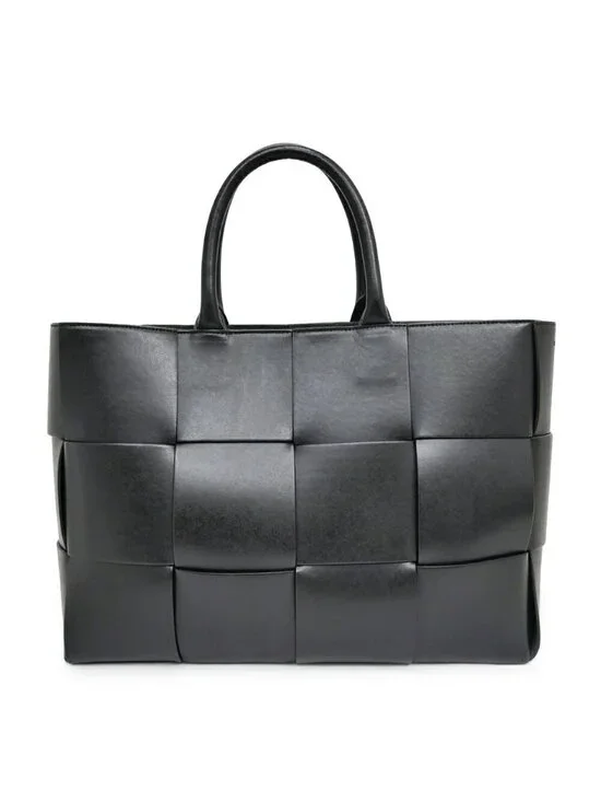 Bottega Veneta Arco Tote Black Intrecciato Calf Leather