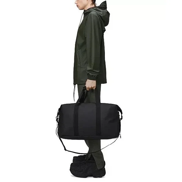 Rains Weekend Bag M3 Black Waterproof Duffle Travel Gym Bag 14281 NEW