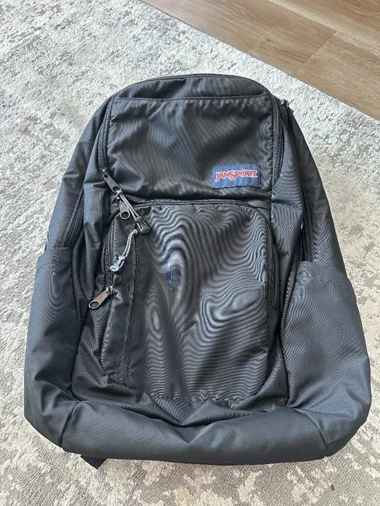 Jansport Broadband 30L backpack - discontinued model