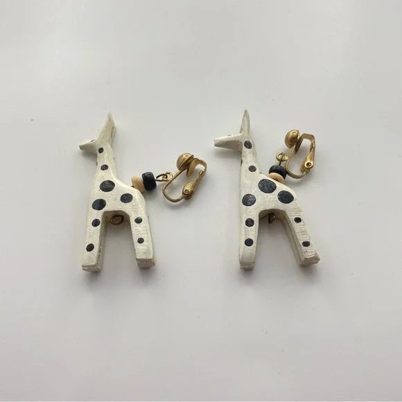 Vintage Wooden White Black Polka Dot Giraffe Earrings Clip ons